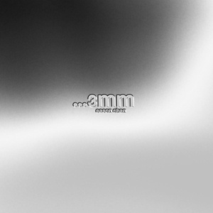 日本小伙在中国餐厅打到小女孩
